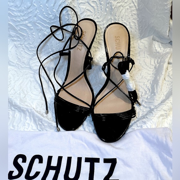 NWT‼️ SCHULTZ Black Arceli Patent Leather Heels (Size 9) - Picture 3 of 6